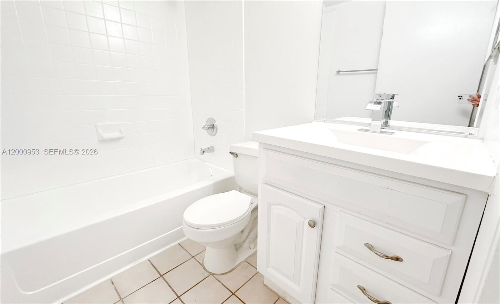 9491 S Palm Cir S 103 Property Photo 14