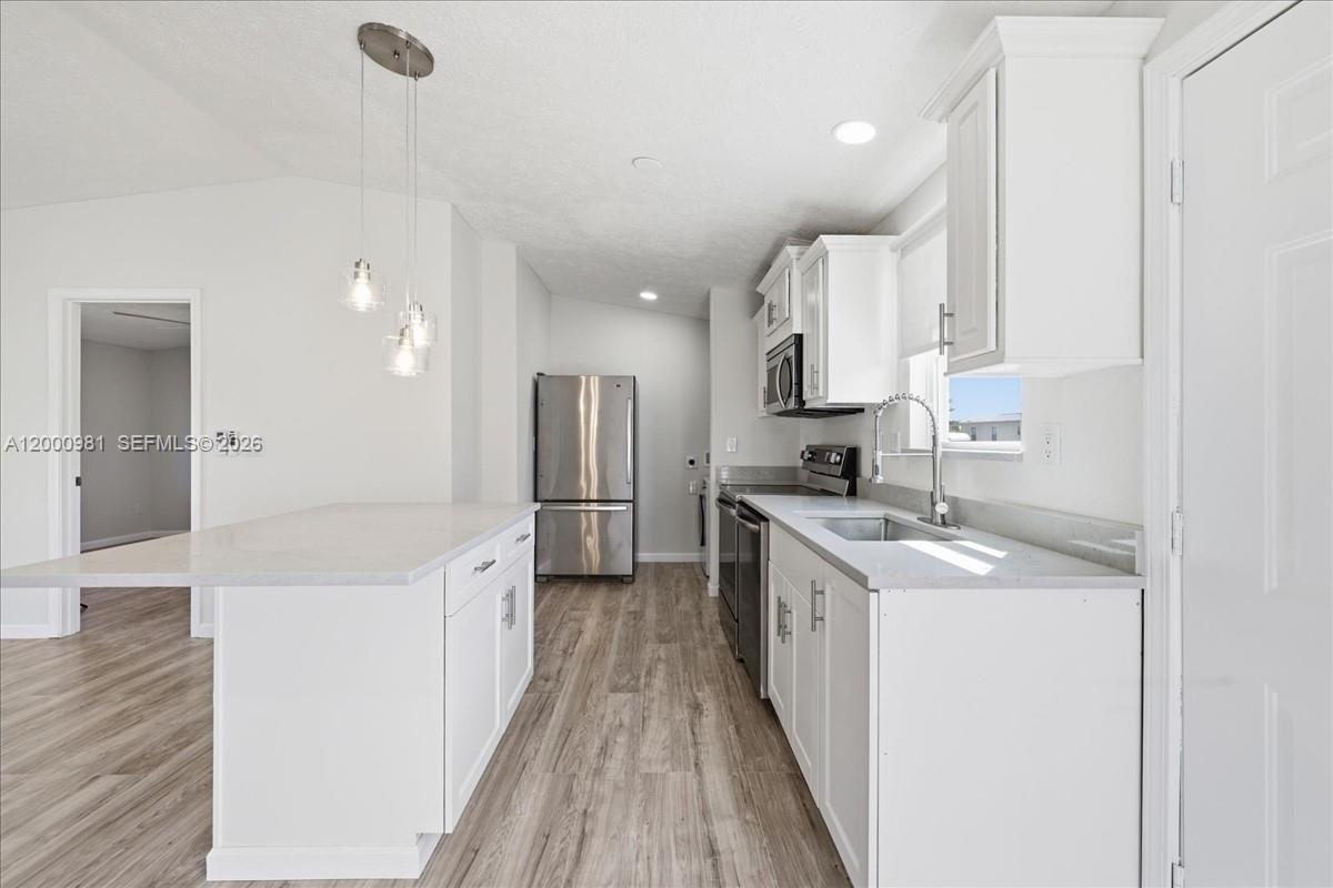 730 Chippewa 0 Property Photo 6