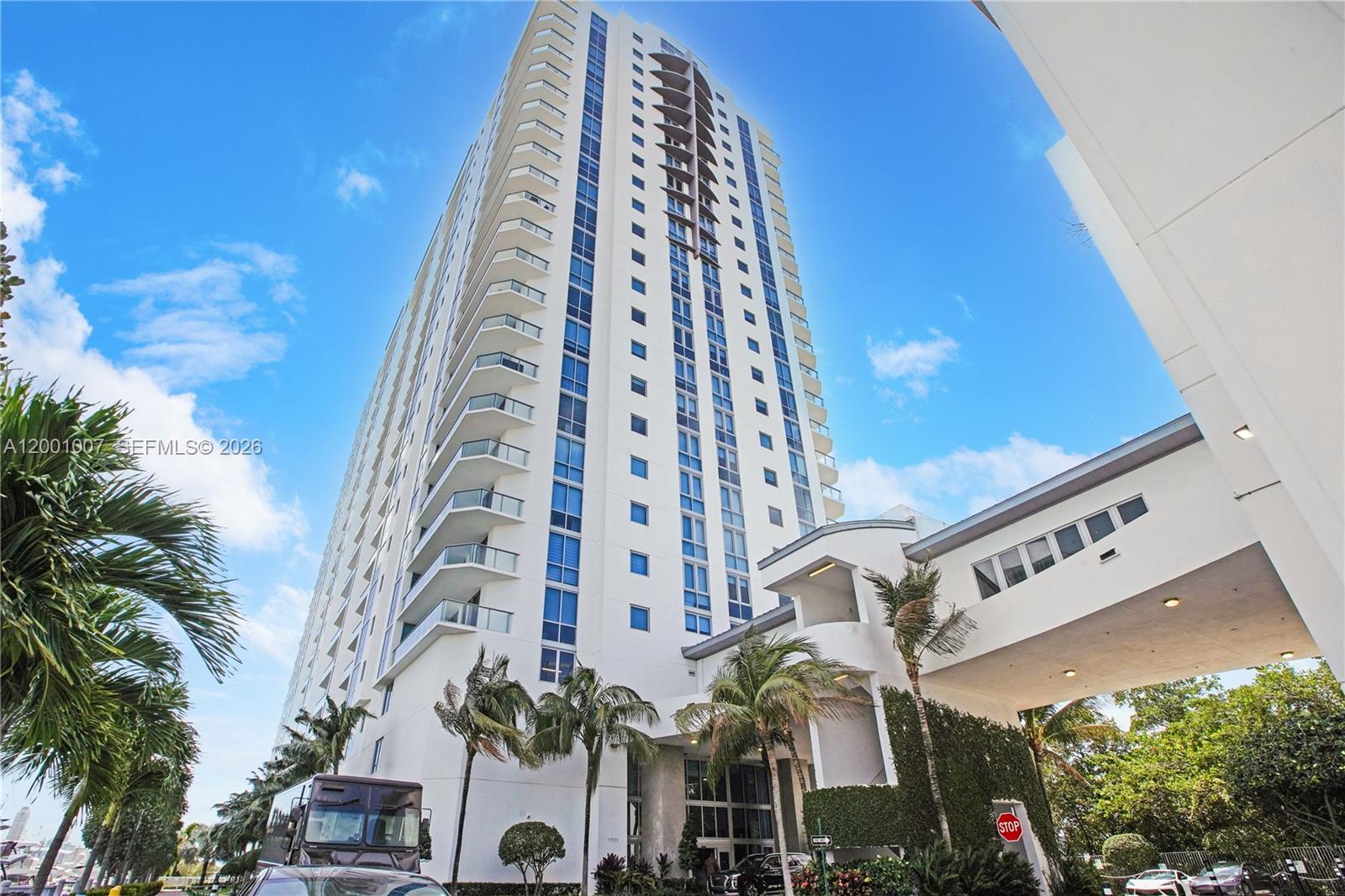 17111 Biscayne Blvd 2008 Property Photo 1