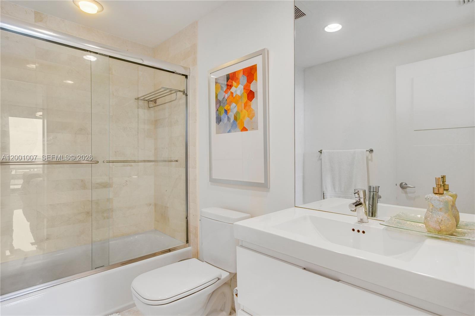 17111 Biscayne Blvd 2008 Property Photo 11