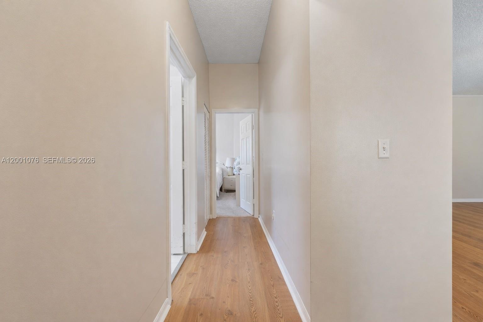 690 Se 30th Dr Property Photo 14