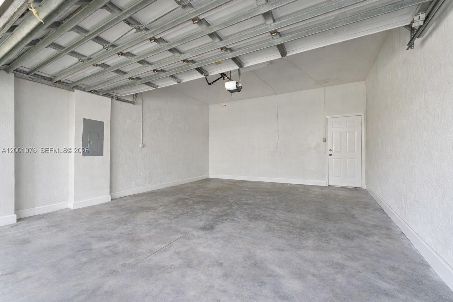 690 Se 30th Dr Property Photo 20