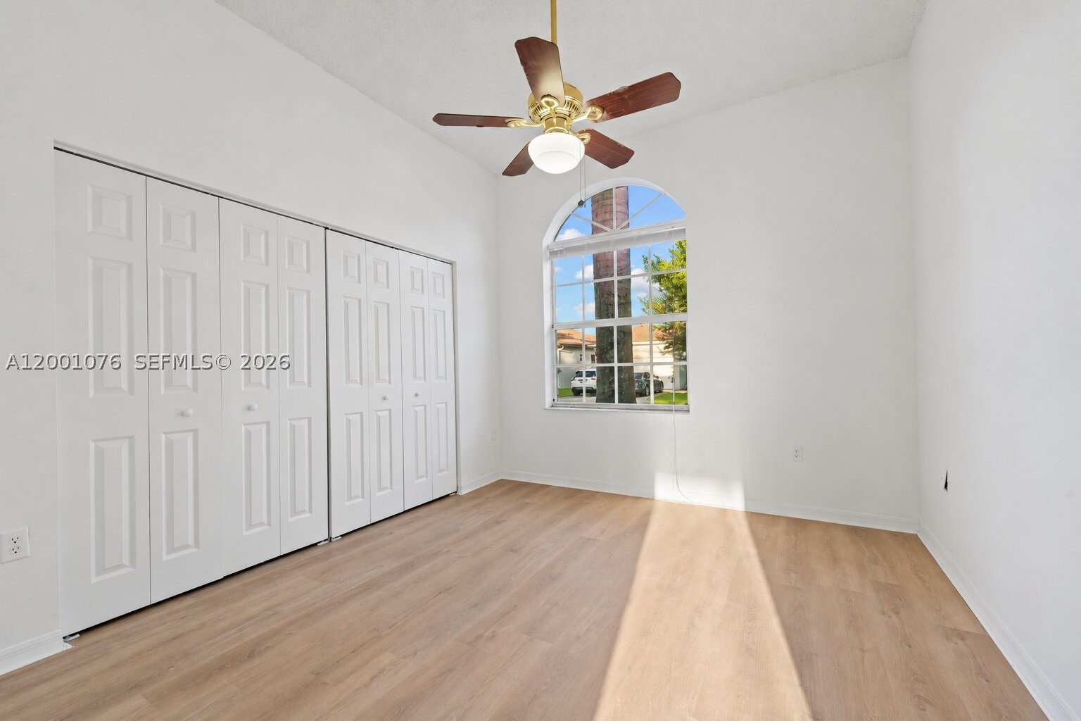 690 Se 30th Dr Property Photo 21