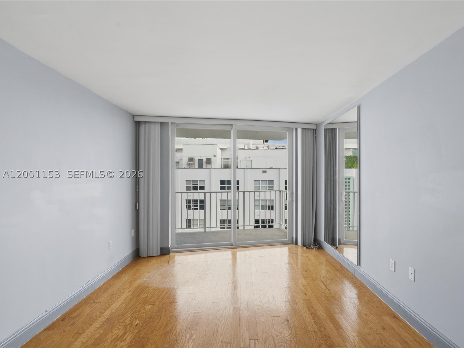1228 West Ave 1506 Property Photo 17