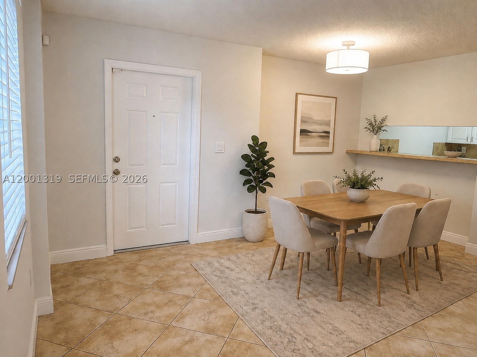 29 Santillane Ave 2 Property Photo 5