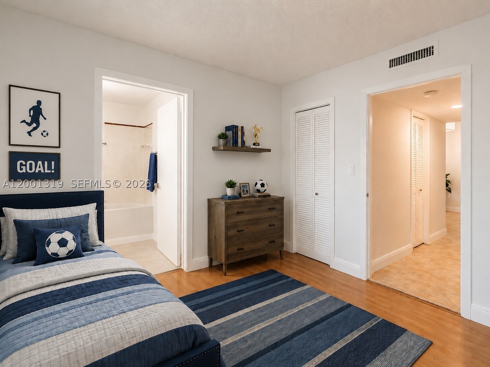 29 Santillane Ave 2 Property Photo 13