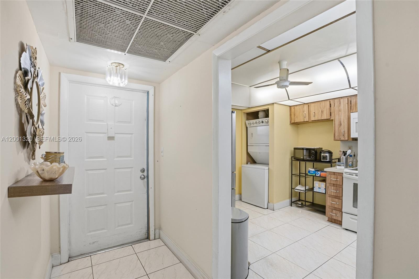 1001 Colony Point Cir 503 Property Photo 6