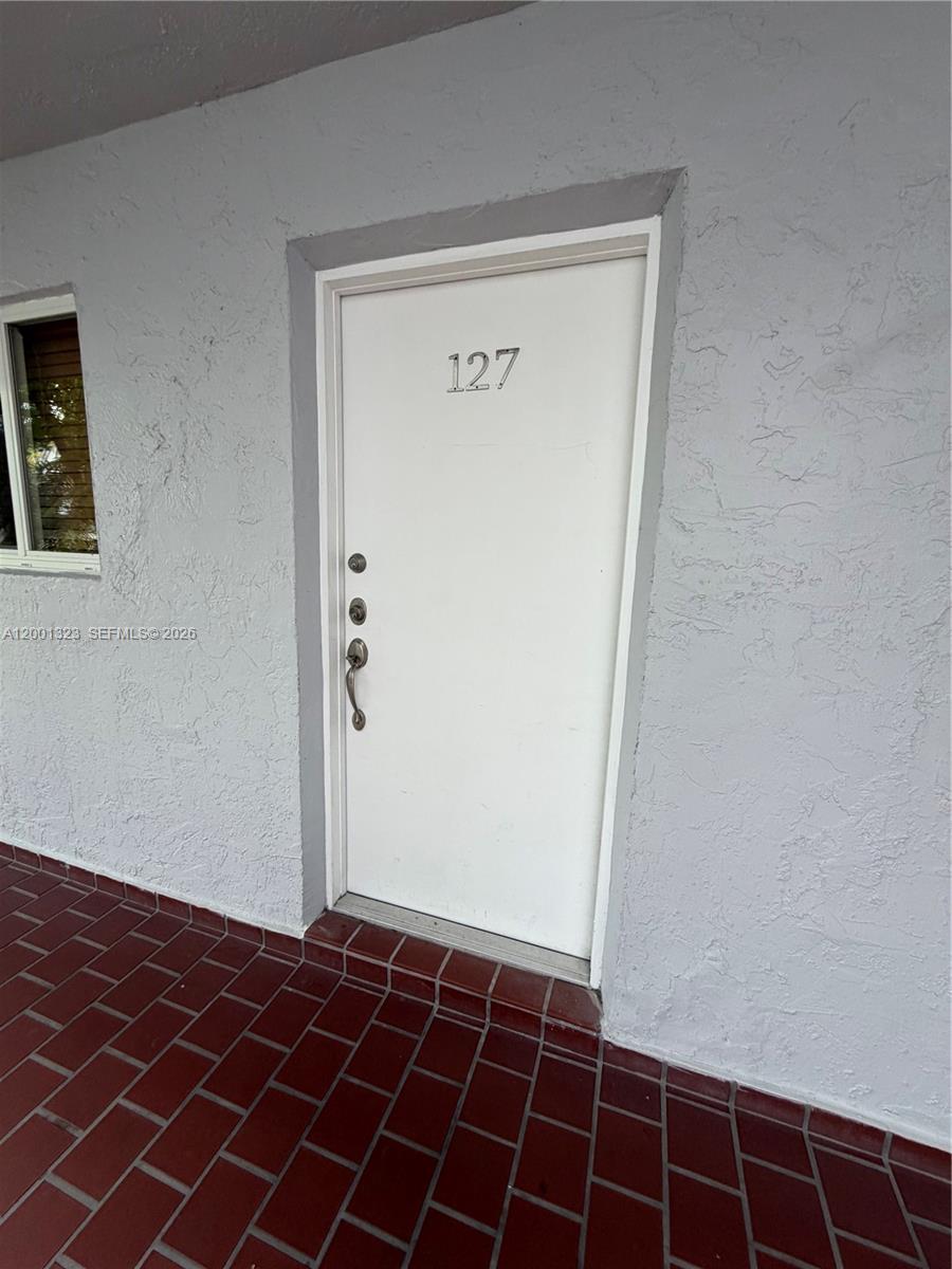 100 Edgewater Dr 127 Property Photo 4