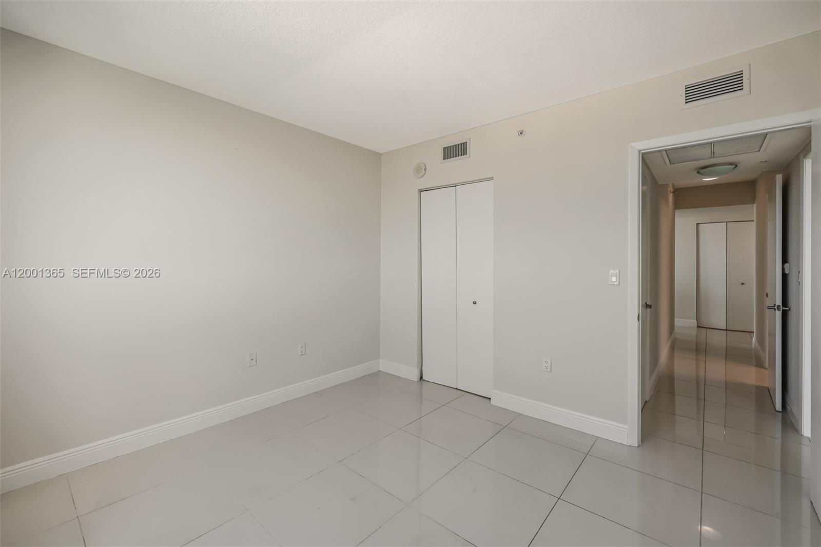 1861 Nw S River Dr 2006 Property Photo 9