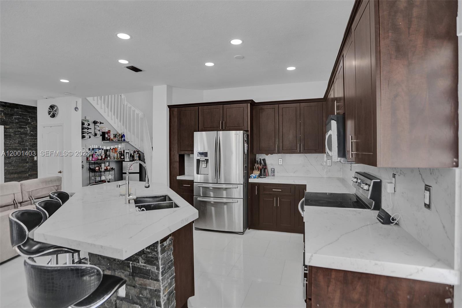 10231 Sw 227th Ln Property Photo 17
