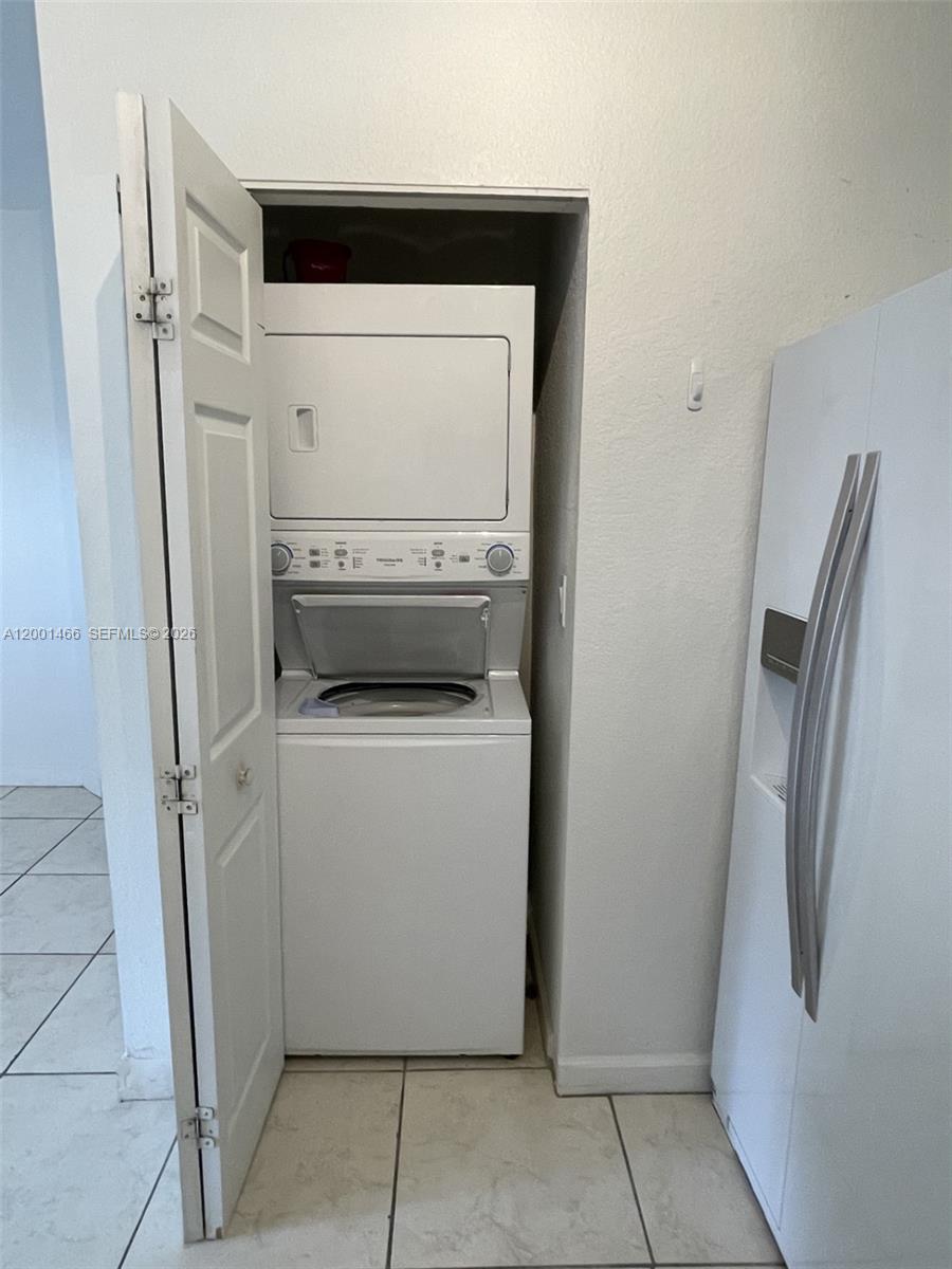 1388 Ne 33rd Ave 108-24 Property Photo 9