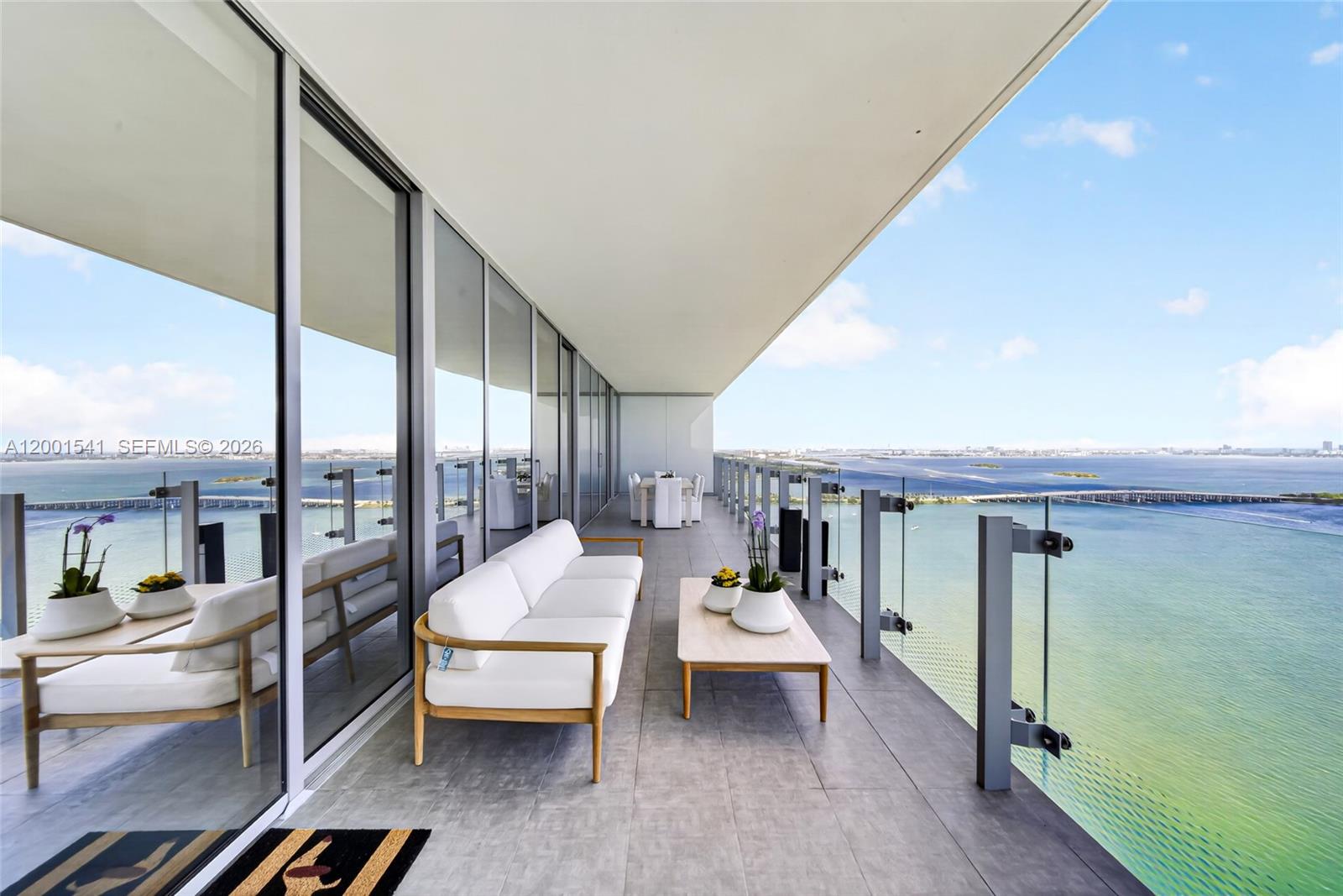 700 Ne 26 Ter 3602 Property Photo 54