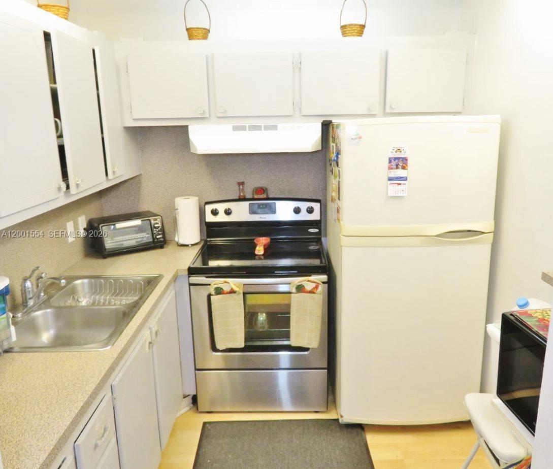 235 Northampton L 235 Property Photo 6