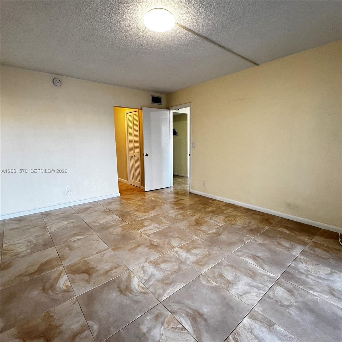 215 Se 3rd Ave 203a Property Photo 8