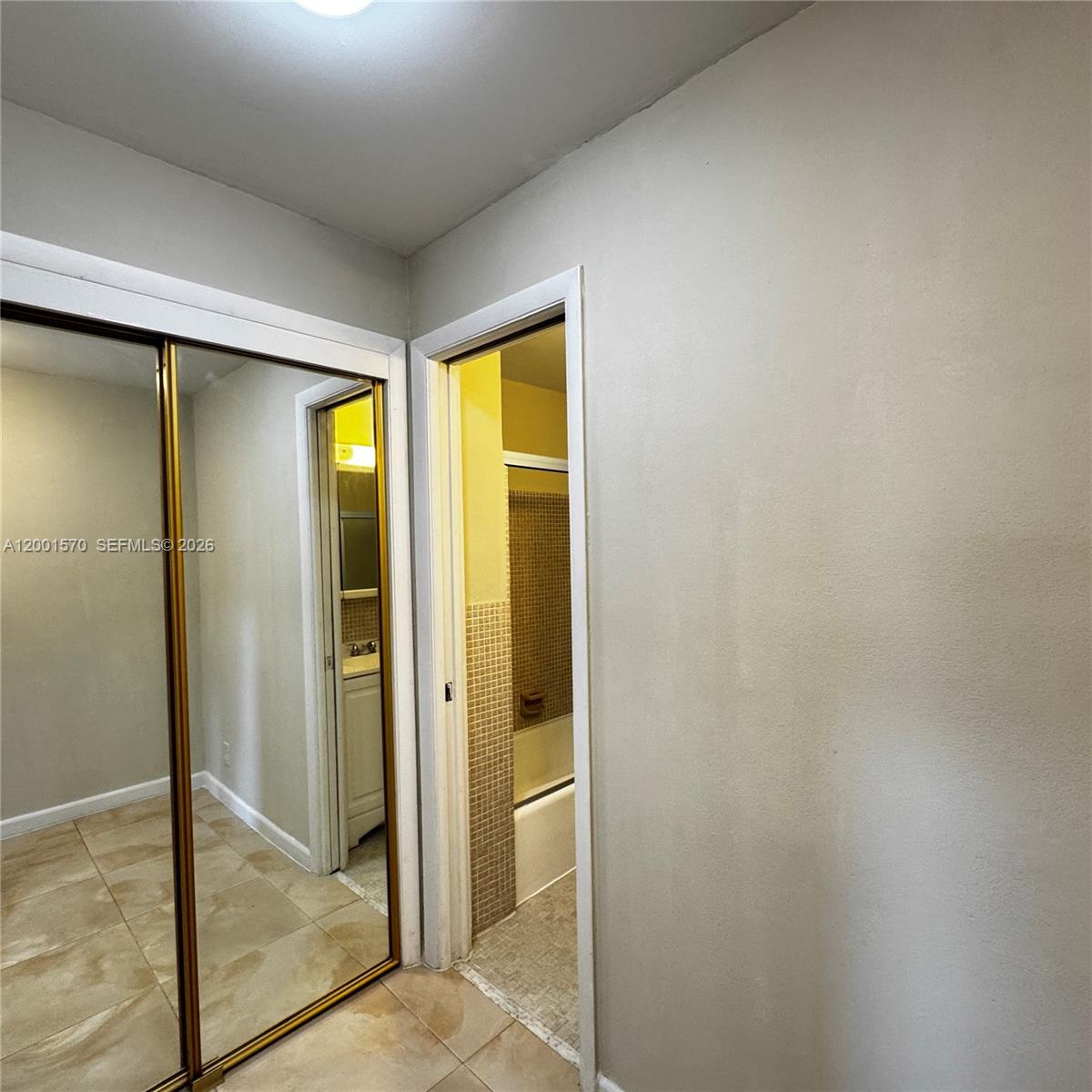 215 Se 3rd Ave 203a Property Photo 10