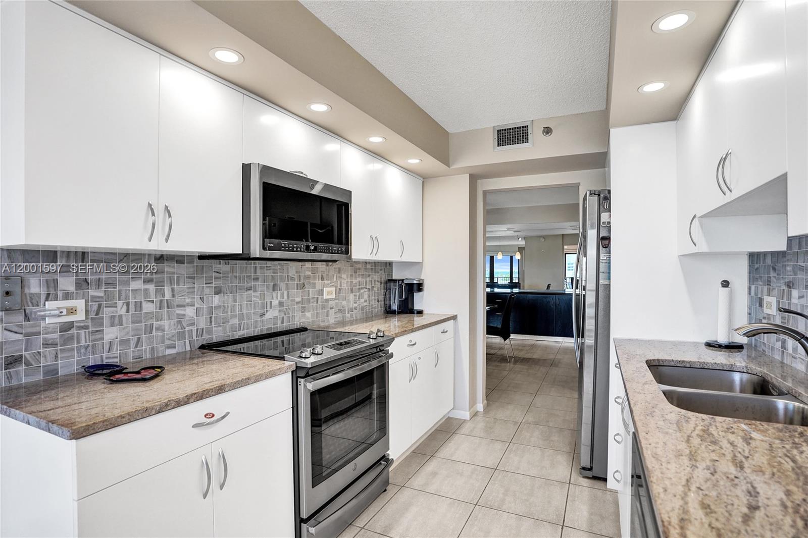 1201 S Ocean Dr 604n Property Photo 9