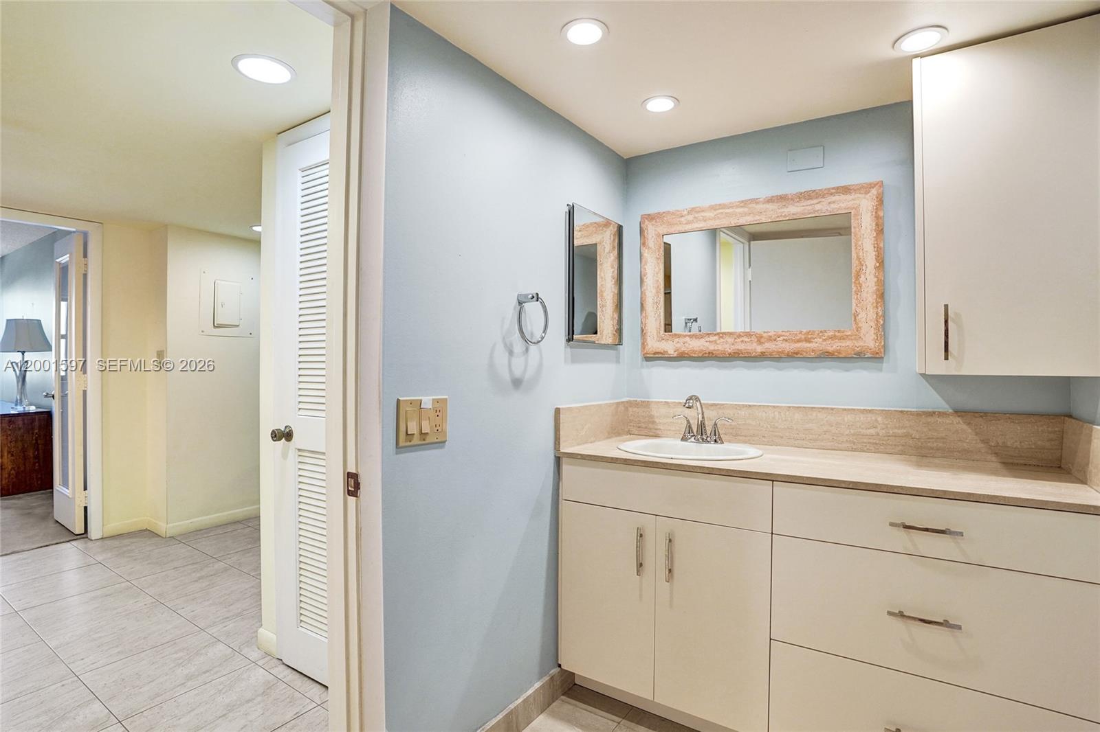 1201 S Ocean Dr 604n Property Photo 37