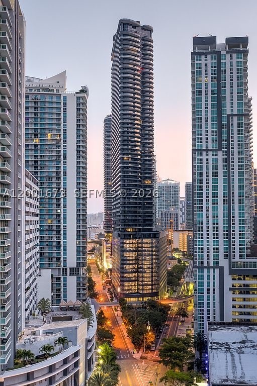 1000 Brickell Plz 3904 Property Photo 47