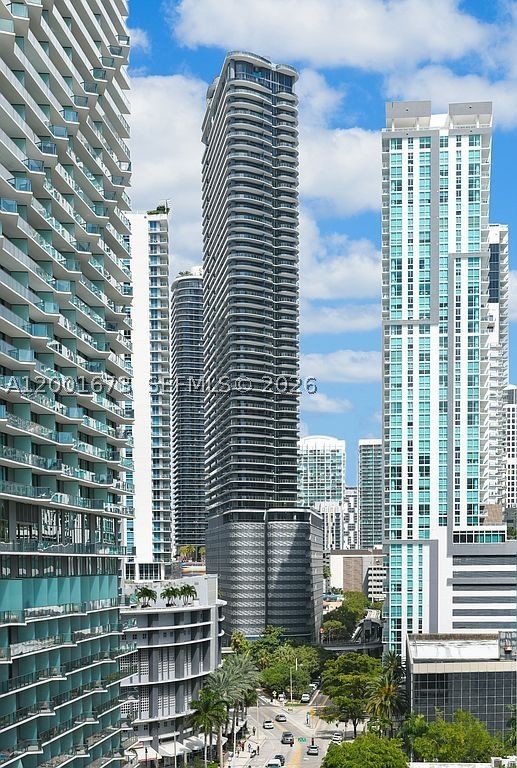 1000 Brickell Plz 3904 Property Photo 49