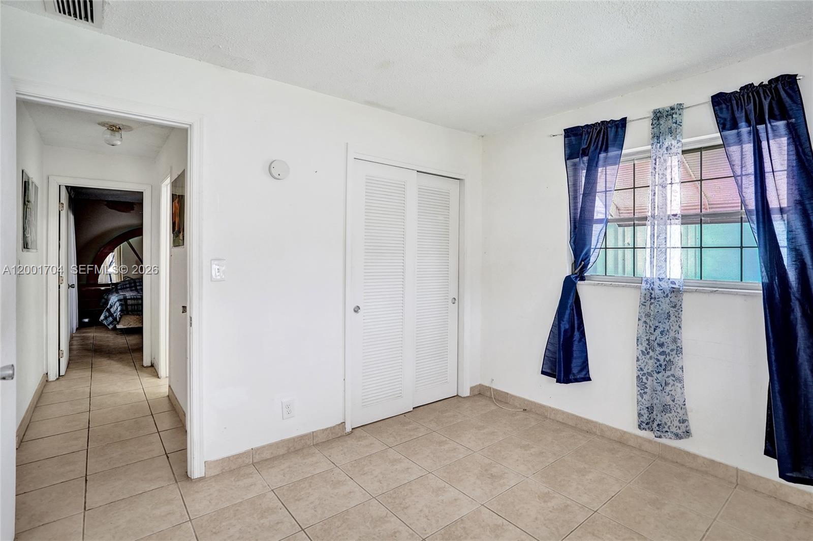 5712 Nw 66th Ave Property Photo 16