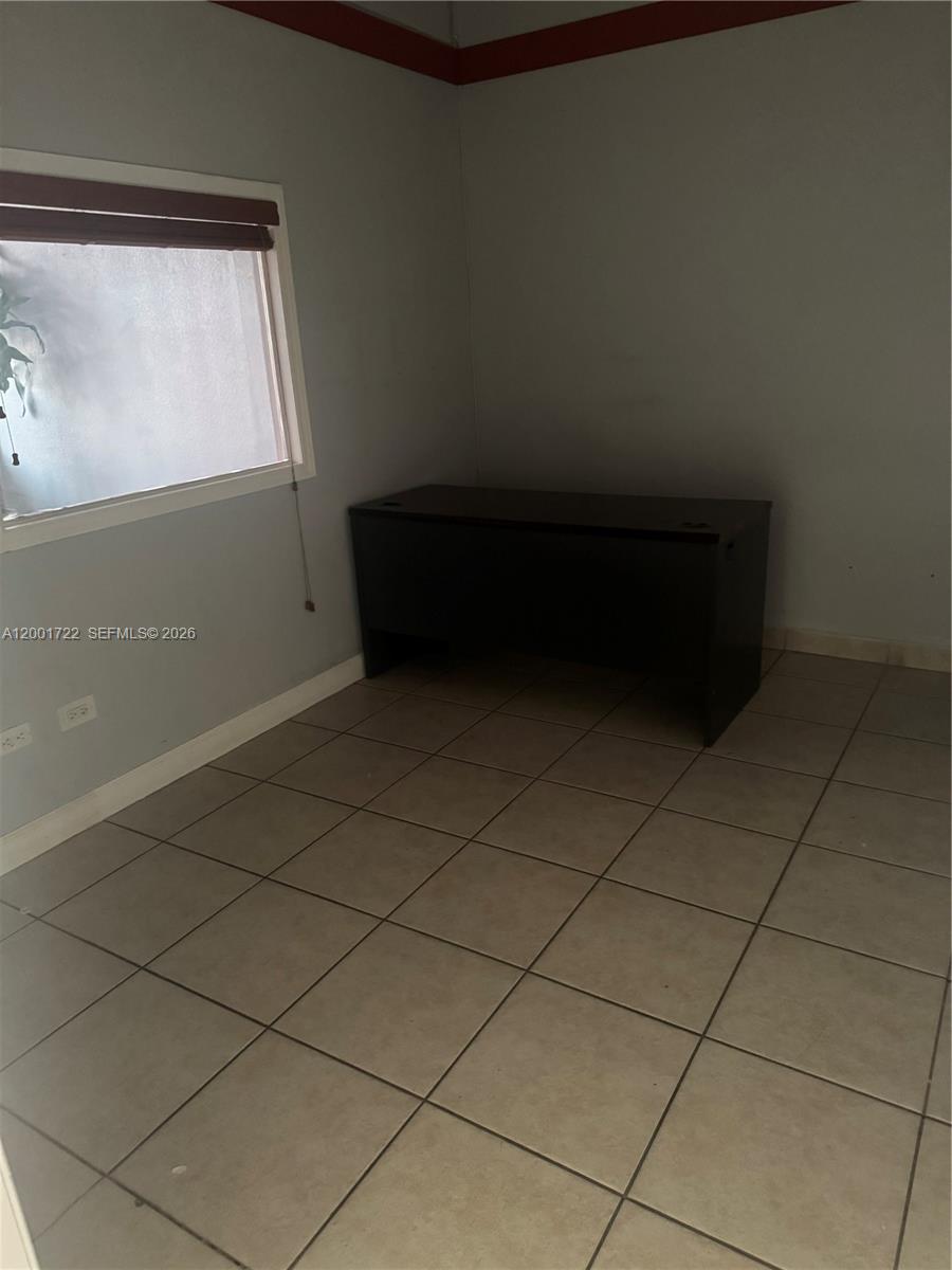 700 Palm Ave 702 Property Photo 5