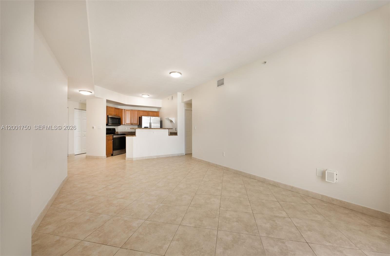 357 Almeria Ave 1507 Property Photo 4