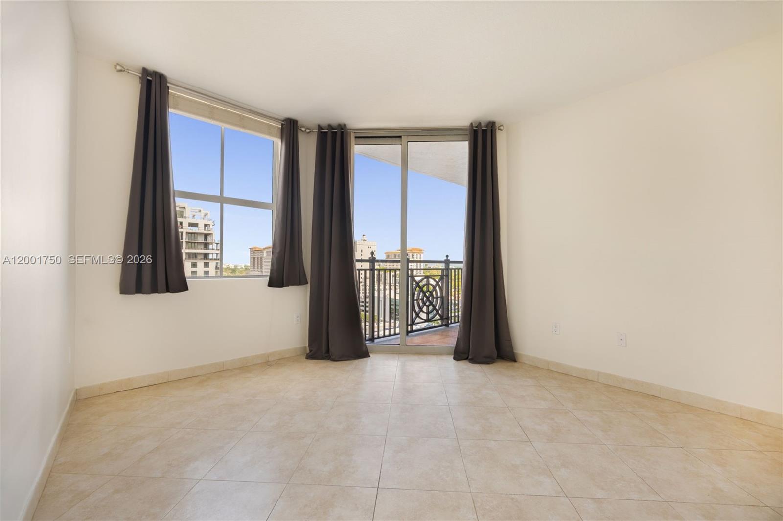 357 Almeria Ave 1507 Property Photo 12