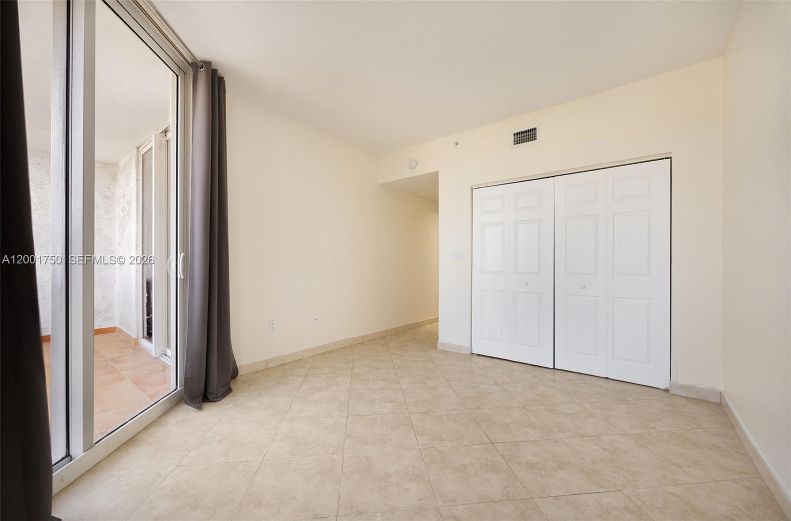 357 Almeria Ave 1507 Property Photo 14