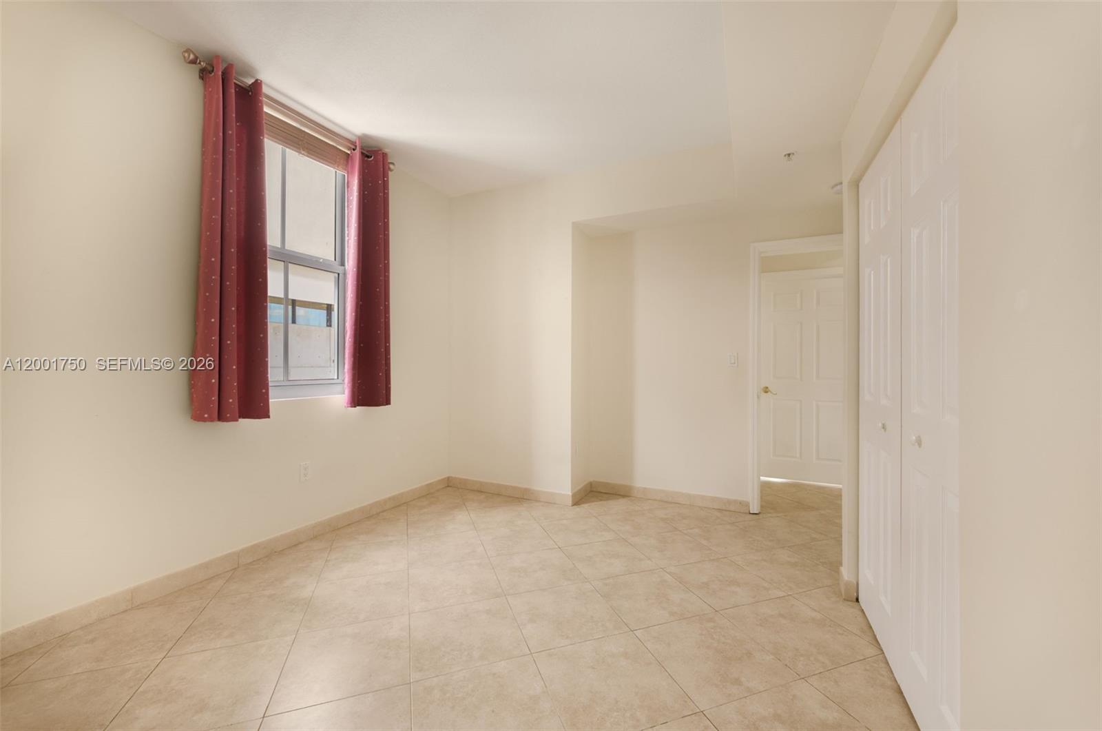 357 Almeria Ave 1507 Property Photo 16