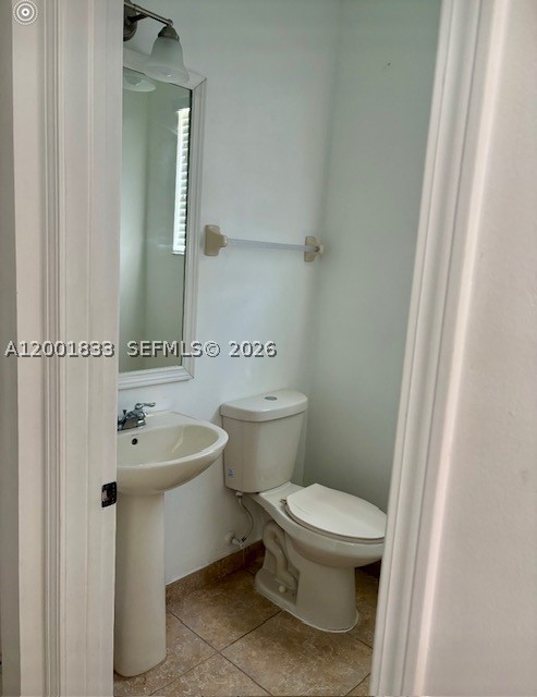 A12001833 Property Photo 12