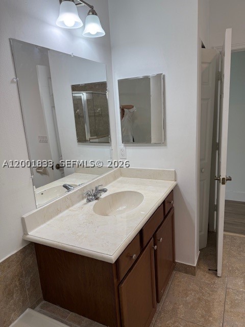 A12001833 Property Photo 20