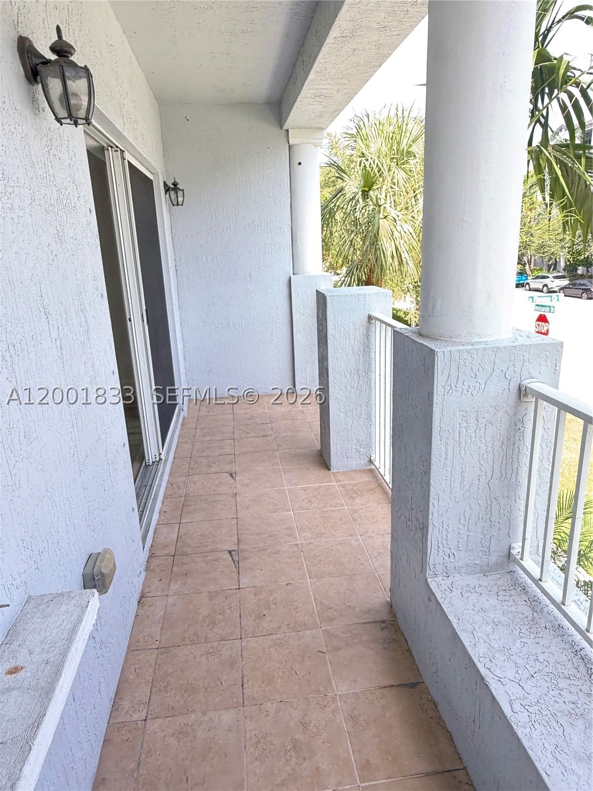 A12001833 Property Photo 30
