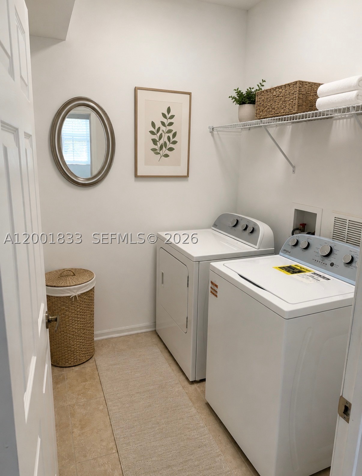 A12001833 Property Photo 35