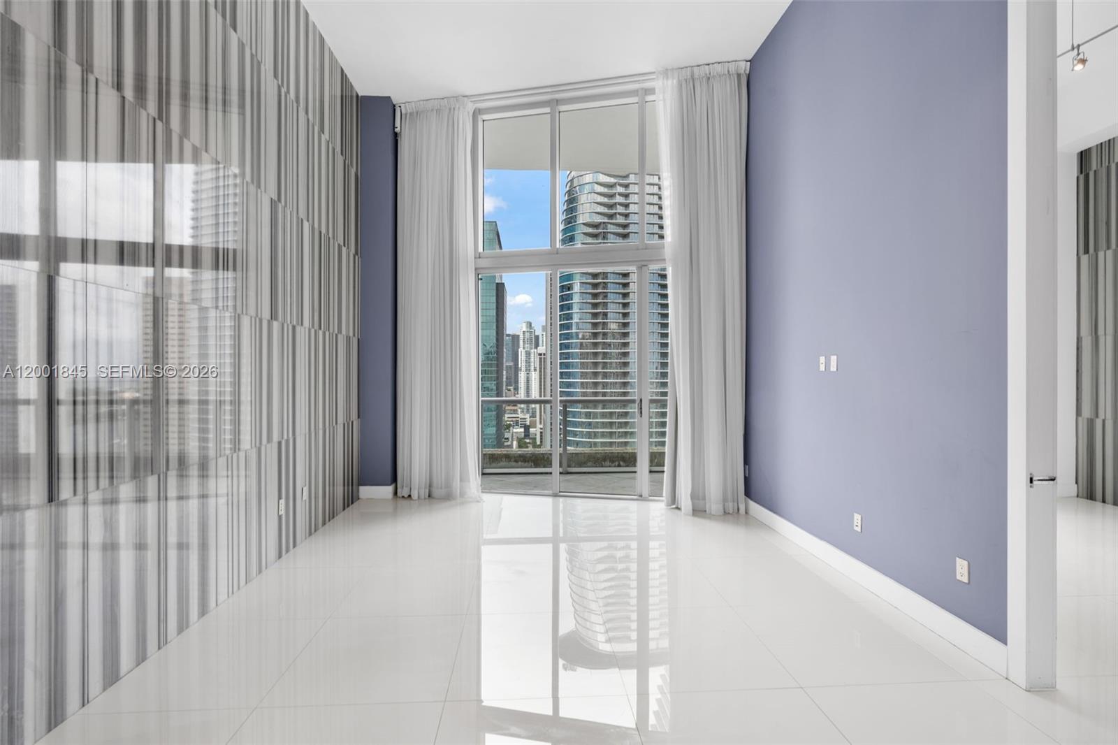 475 Brickell Ave 2812 Property Photo 8