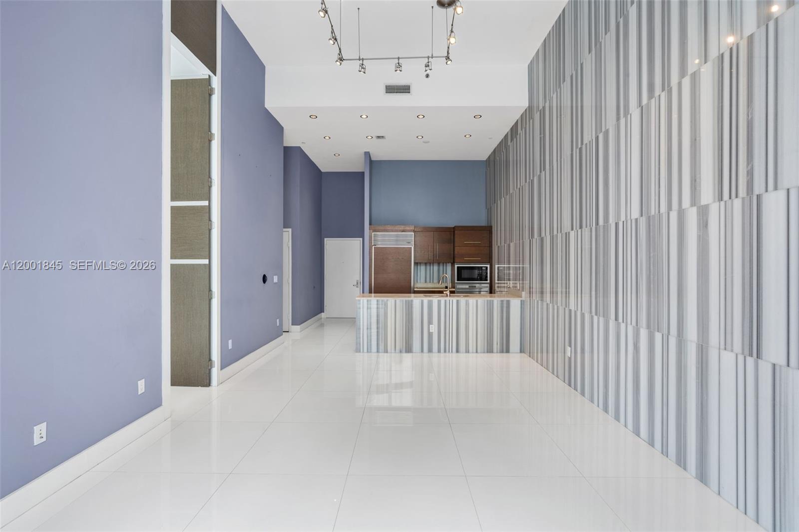 475 Brickell Ave 2812 Property Photo 11