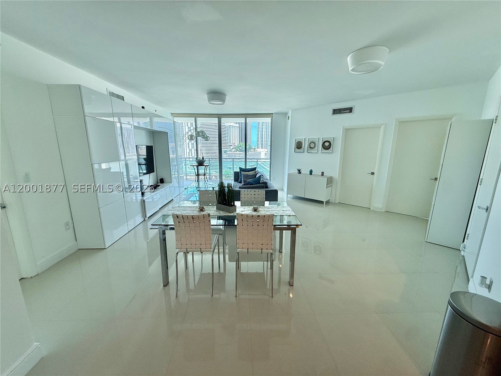 350 S Miami Ave 1601 Property Photo 9