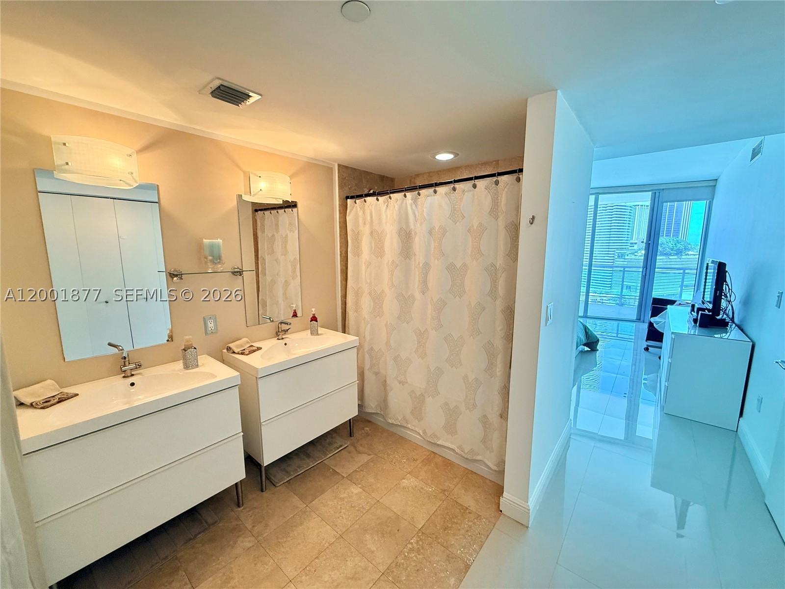 350 S Miami Ave 1601 Property Photo 16