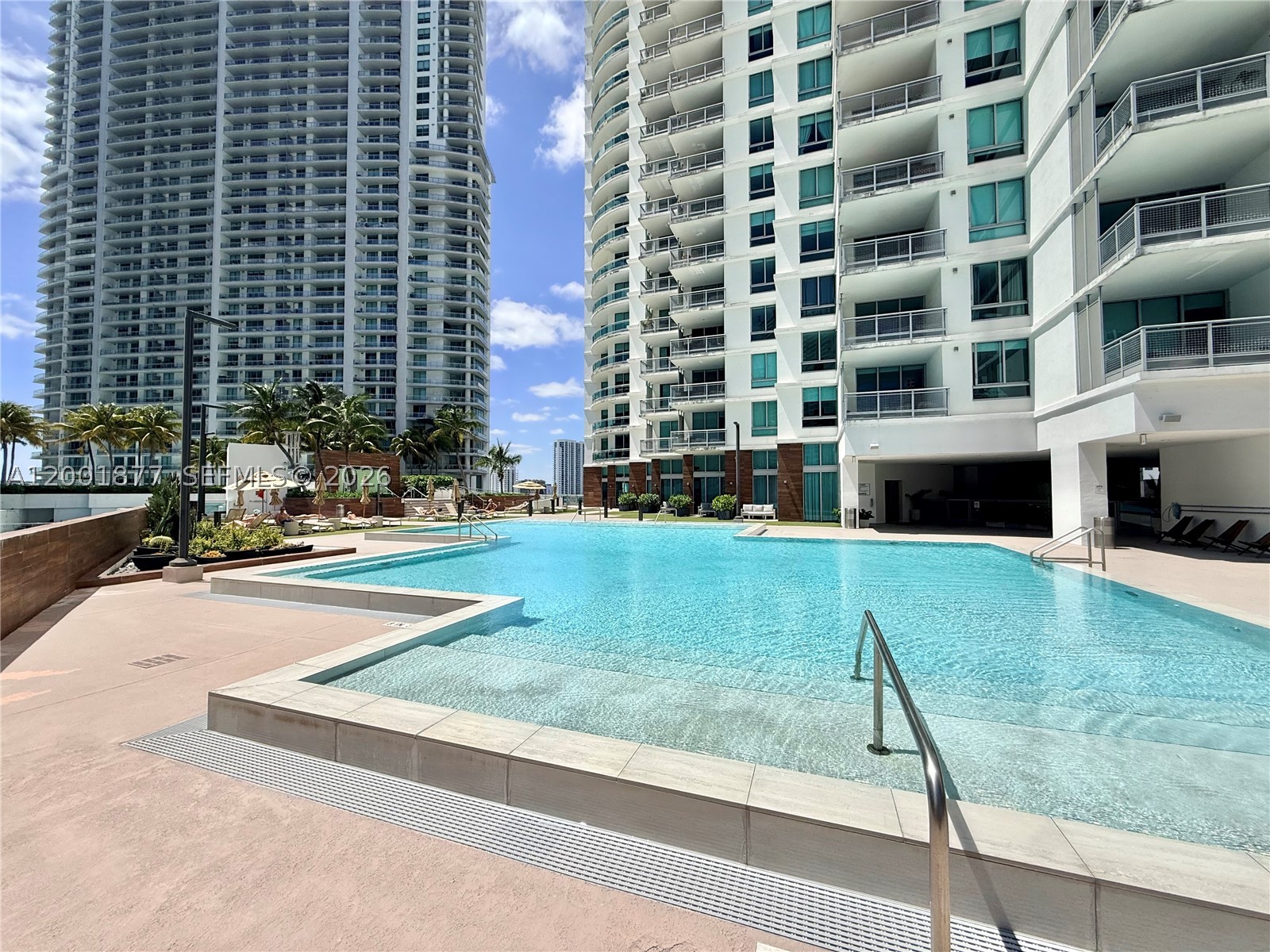 350 S Miami Ave 1601 Property Photo 28