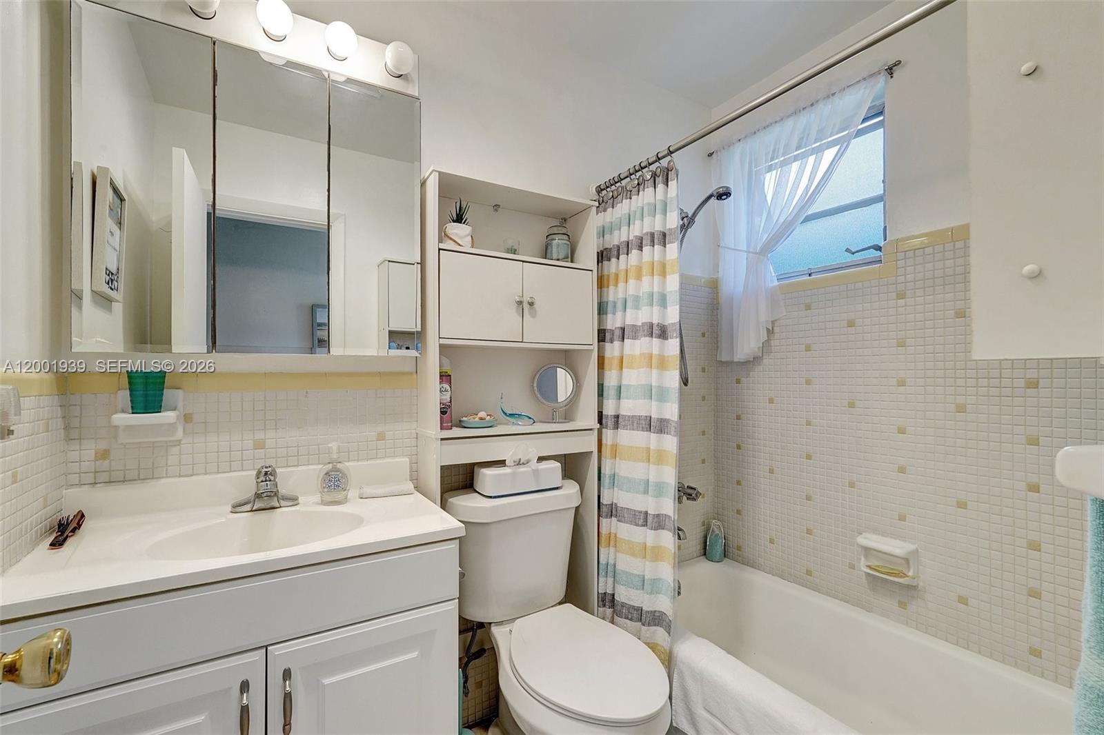 16801 Ne 13th Ave 206 Property Photo 20