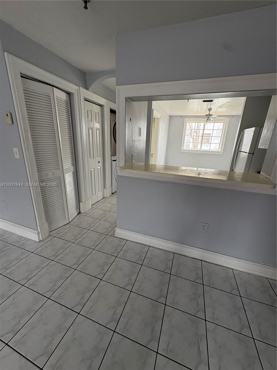 12035 Sw 14th St 105 Property Photo 8
