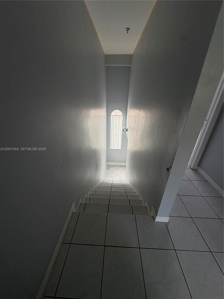 12035 Sw 14th St 105 Property Photo 17