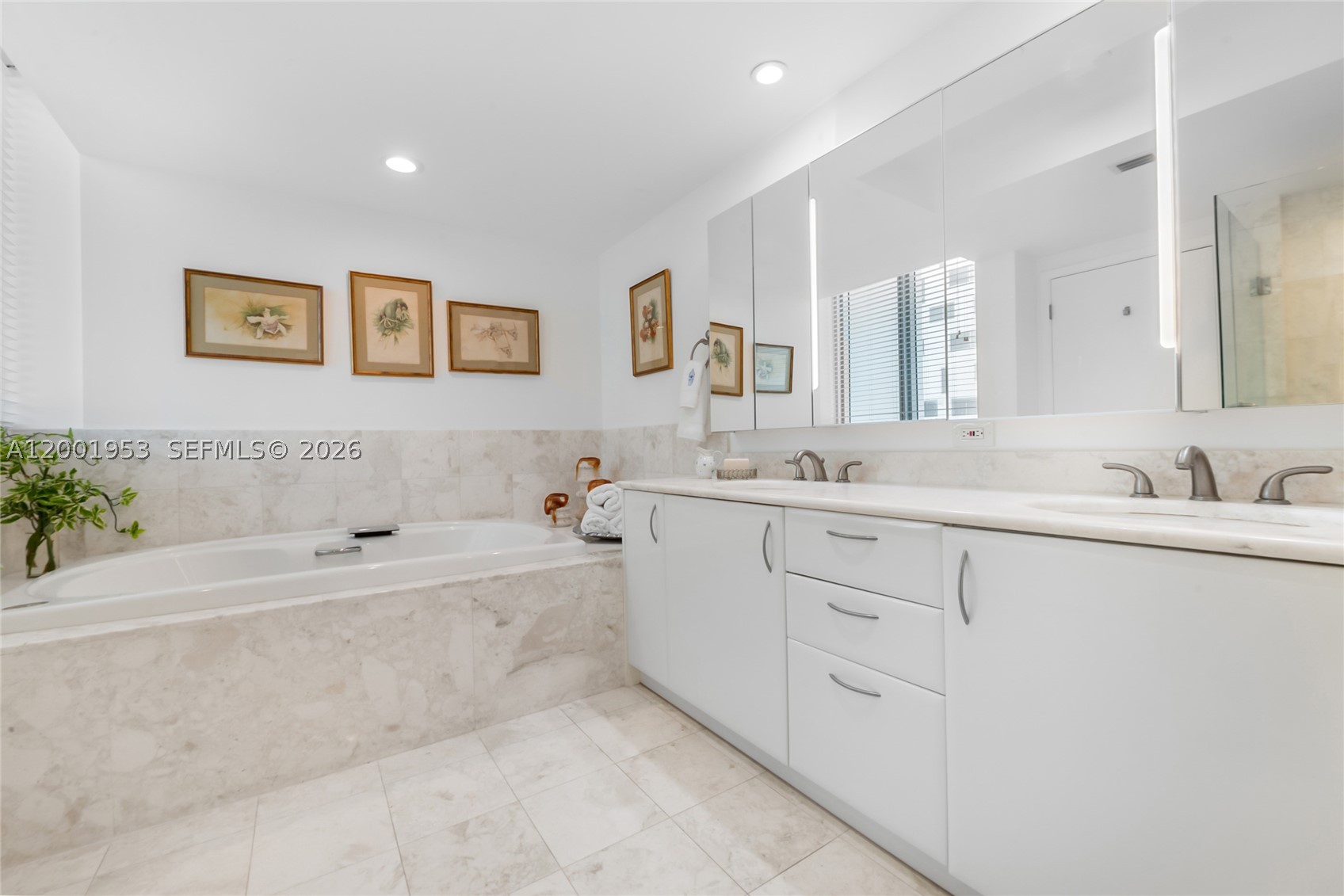 1331 Brickell Bay Dr 408 Property Photo 9