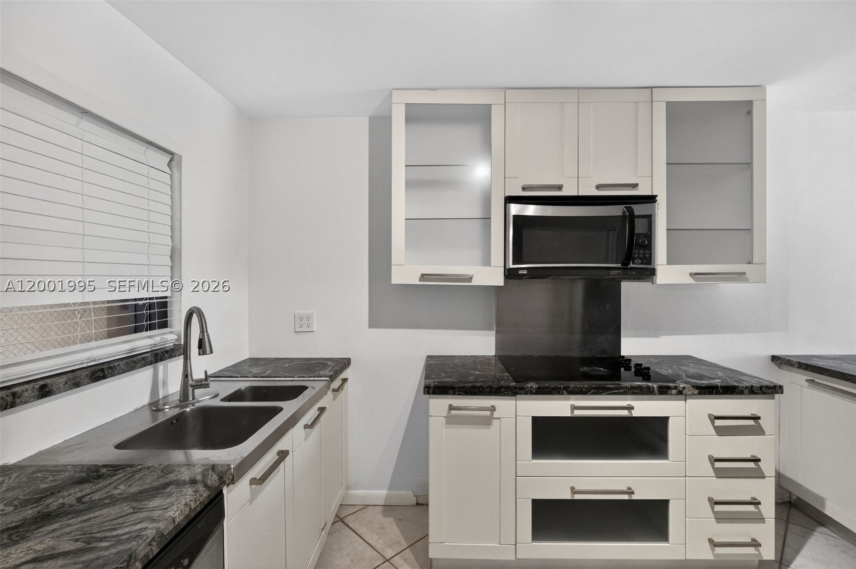 1250 Lincoln Rd 404 Property Photo 5