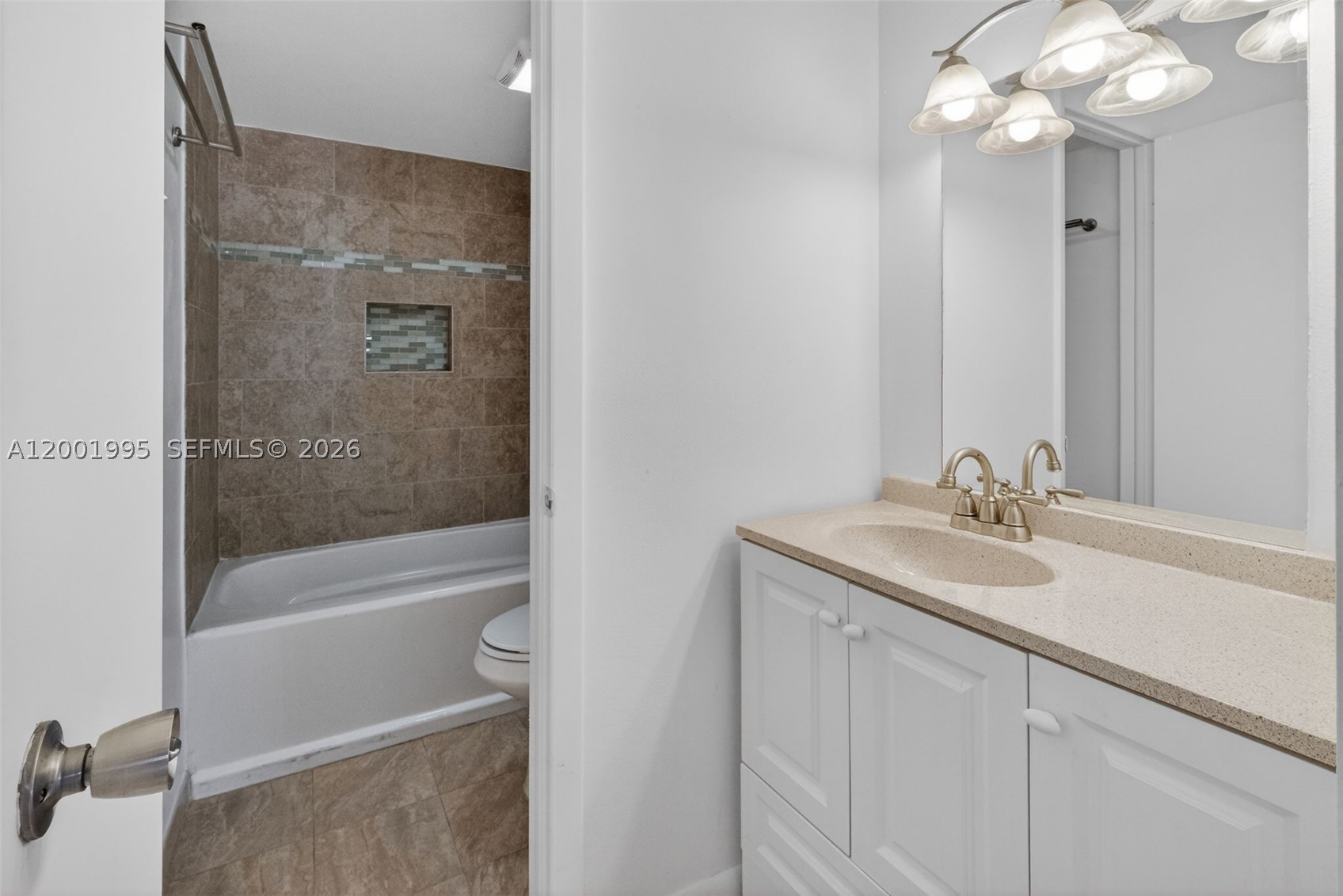 1250 Lincoln Rd 404 Property Photo 18