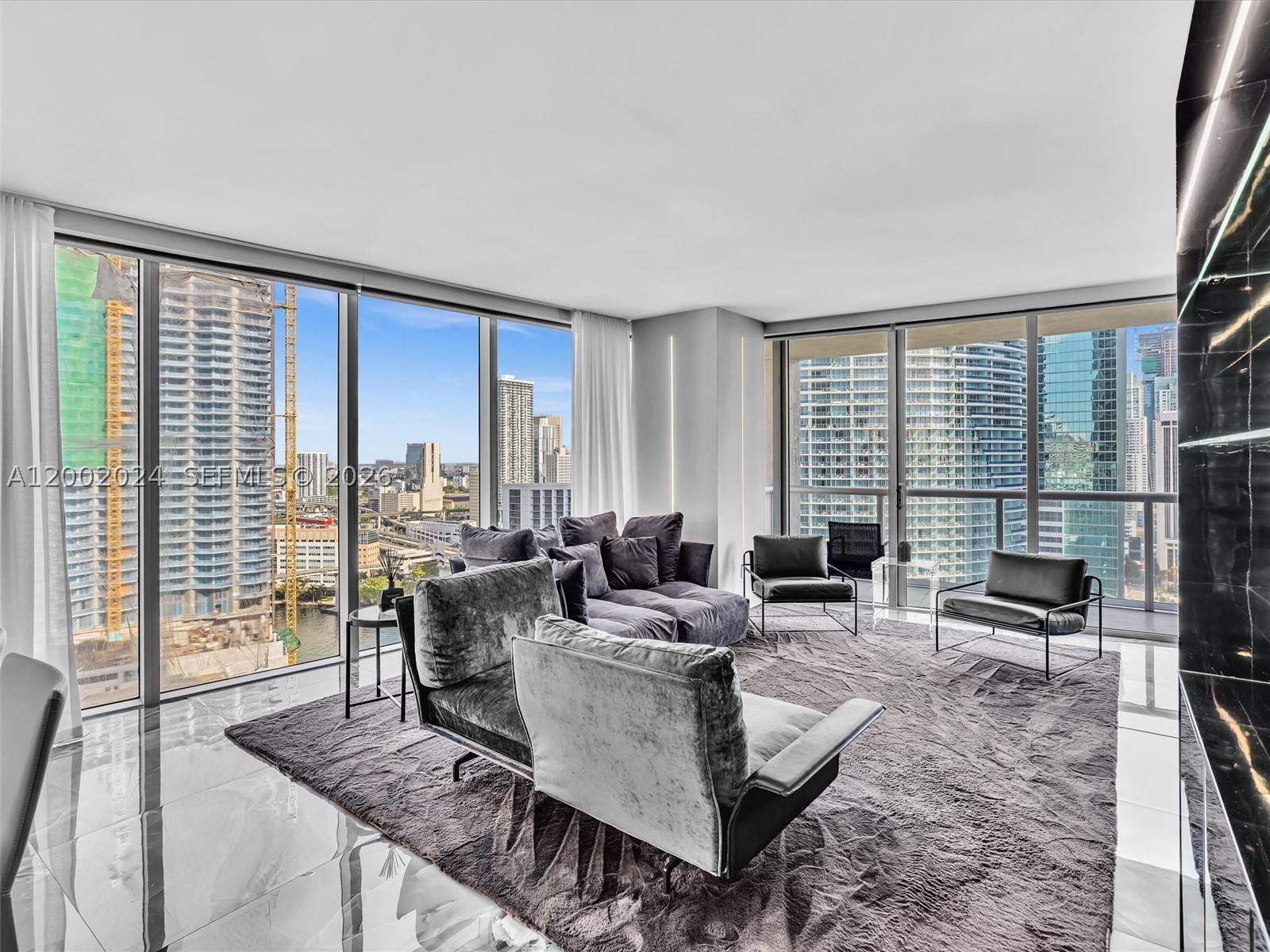475 Brickell Ave 2715 Property Photo 8