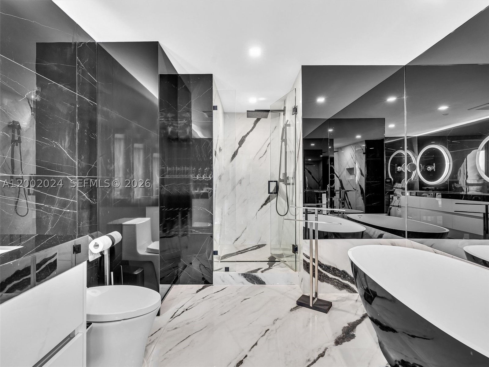 475 Brickell Ave 2715 Property Photo 28