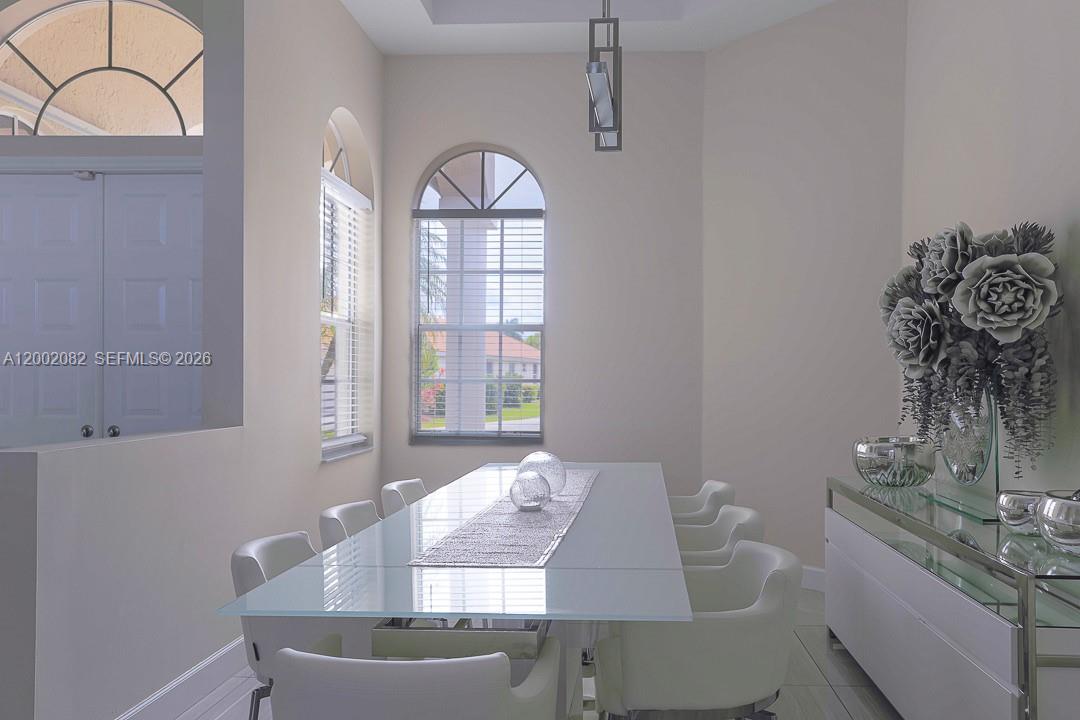 2557 Jardin Ter Property Photo 19