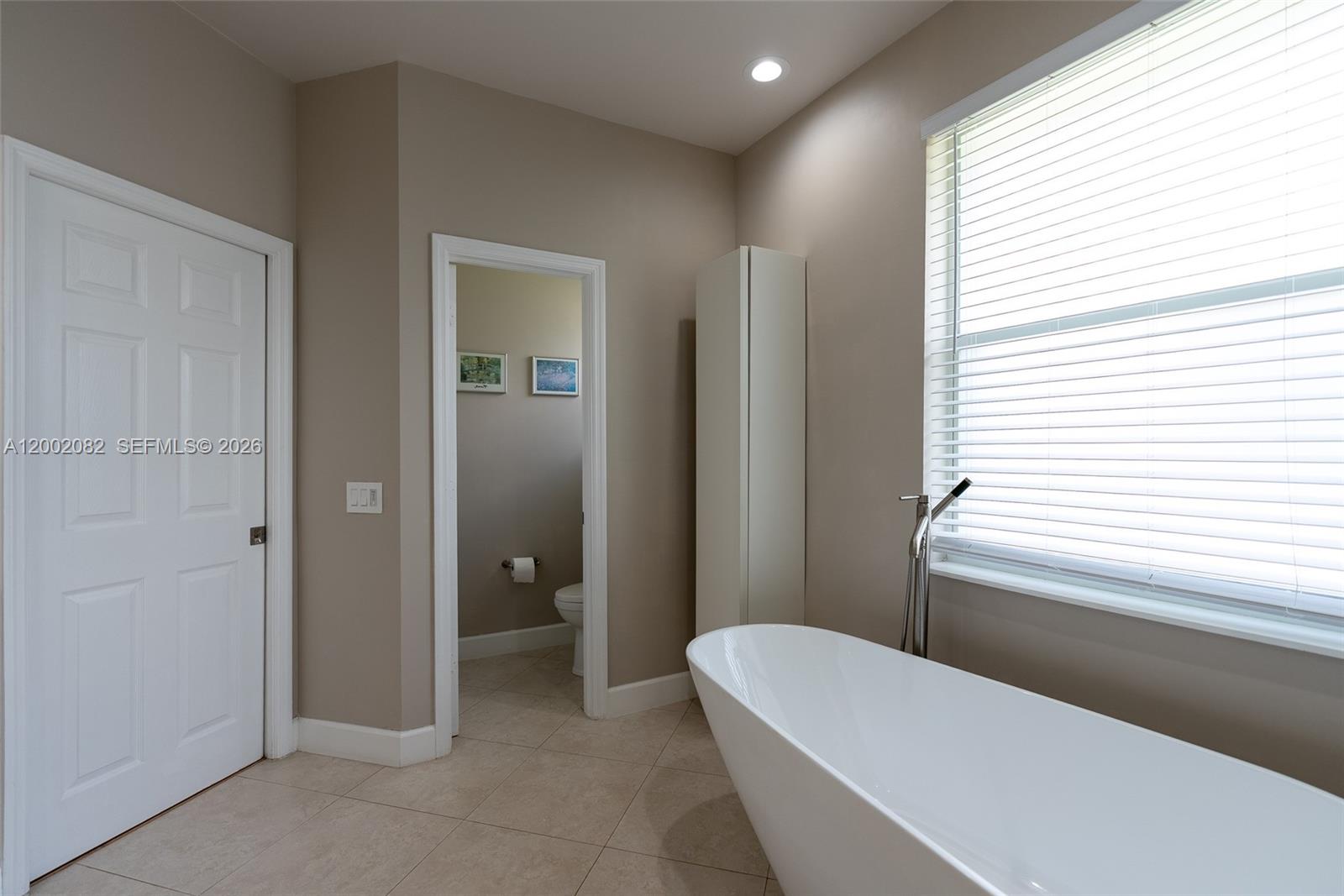 2557 Jardin Ter Property Photo 33