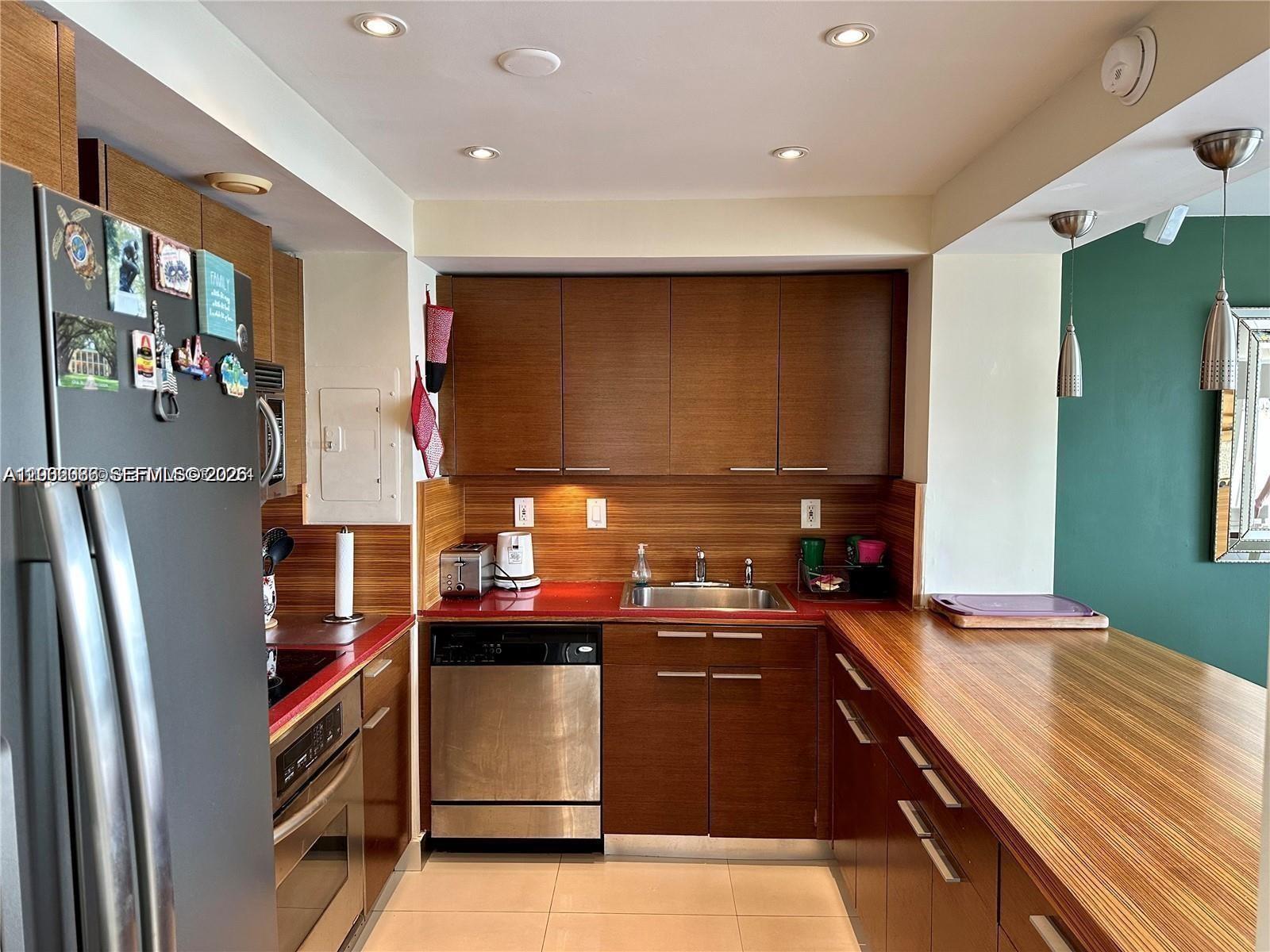 11111 Biscayne Blvd 18e Property Photo 6