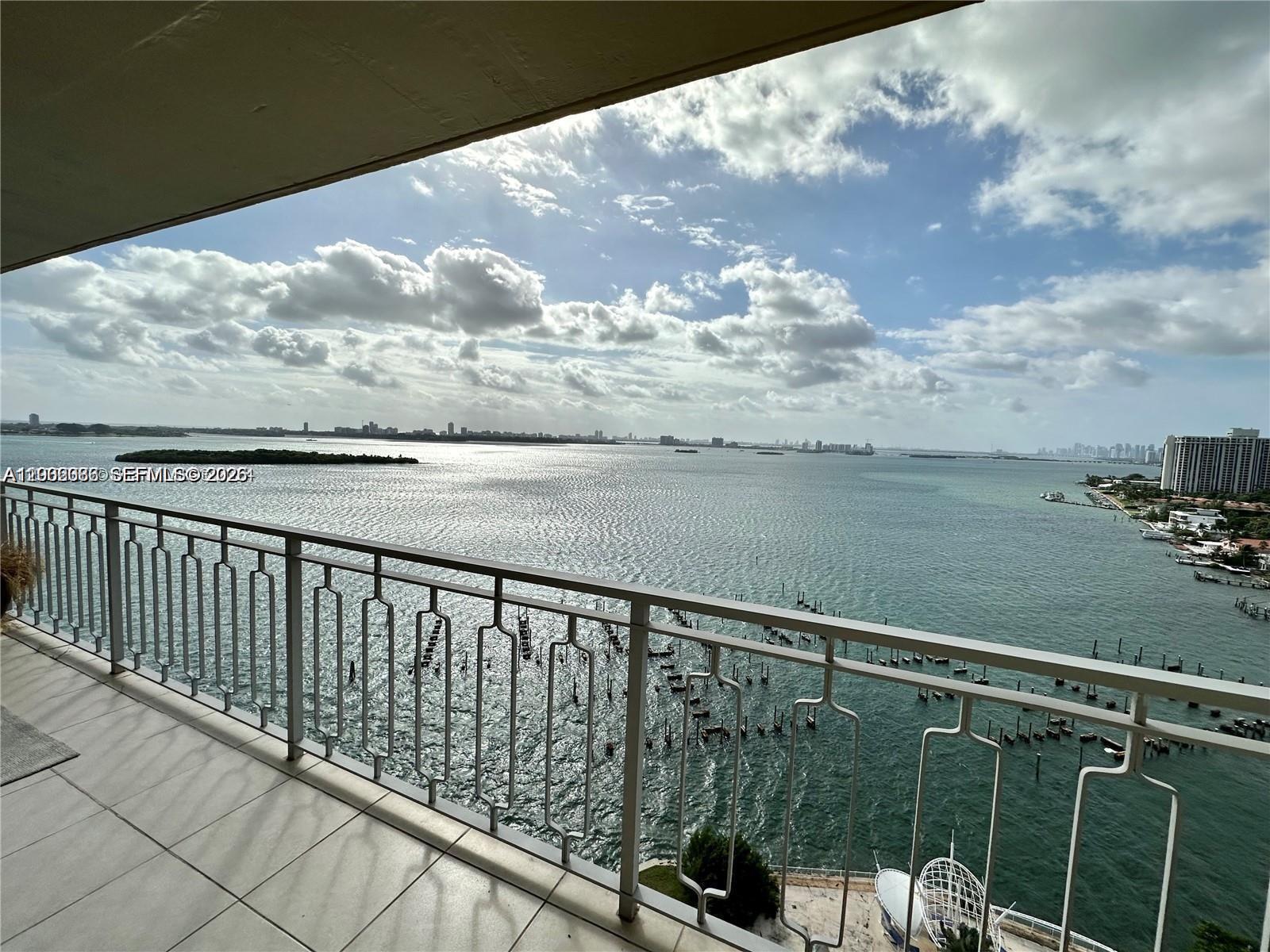 11111 Biscayne Blvd 18e Property Photo 10